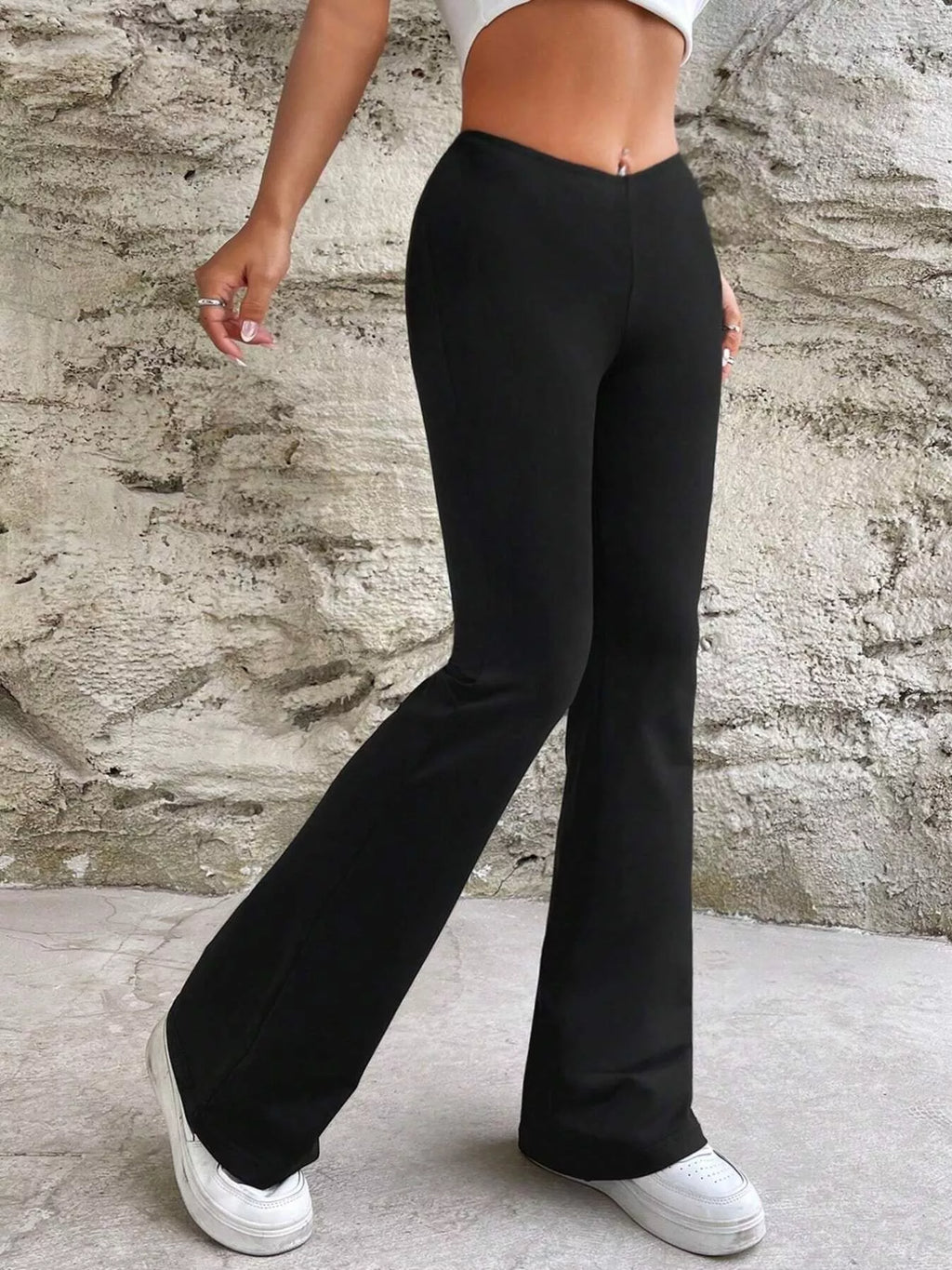 High-Waisted V-Cut Flare Leg Pants | STAHlin RADIANCE