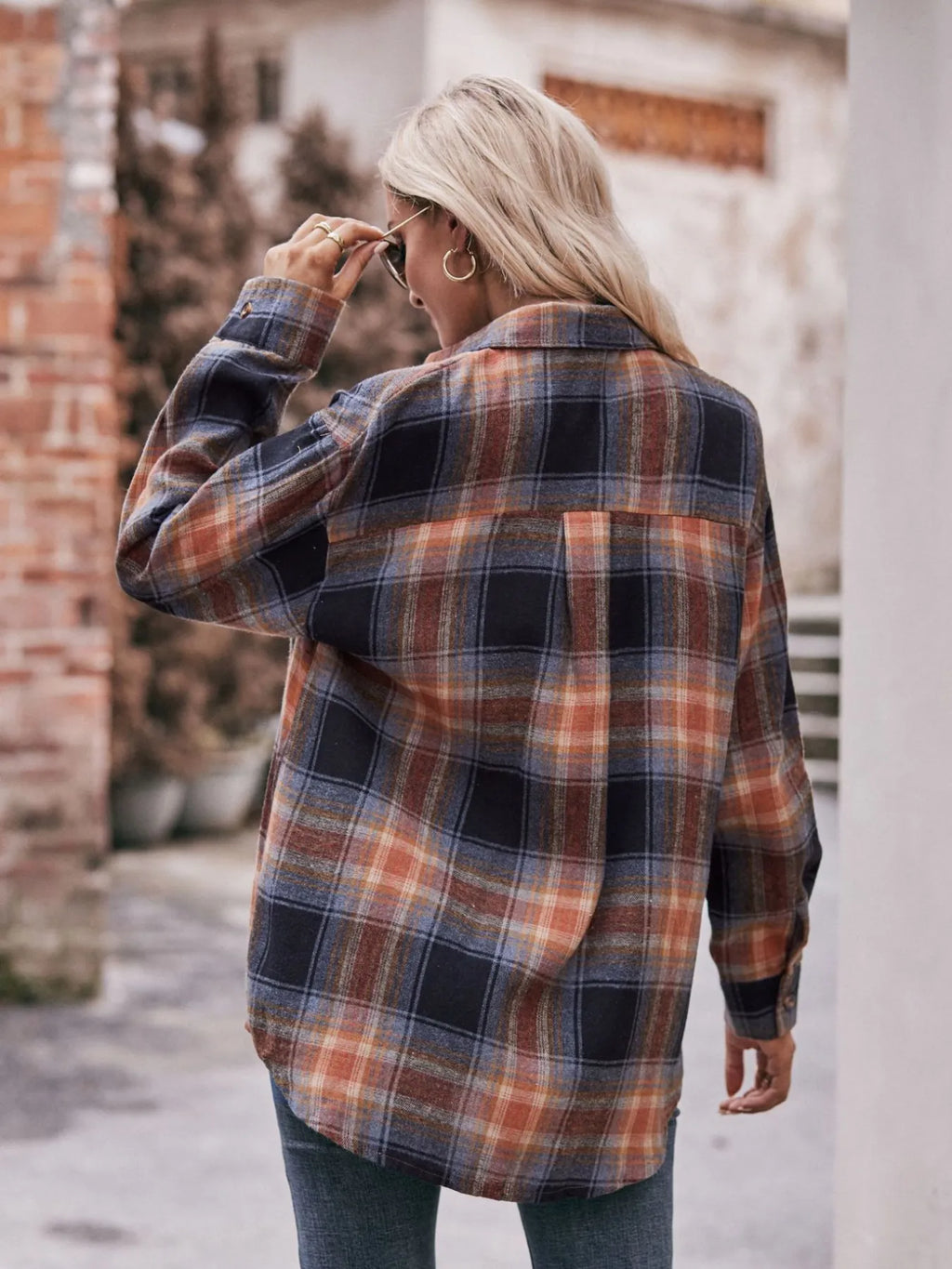 Plaid Button-Down Long Sleeve Shirt | STAHlin RADIANCE