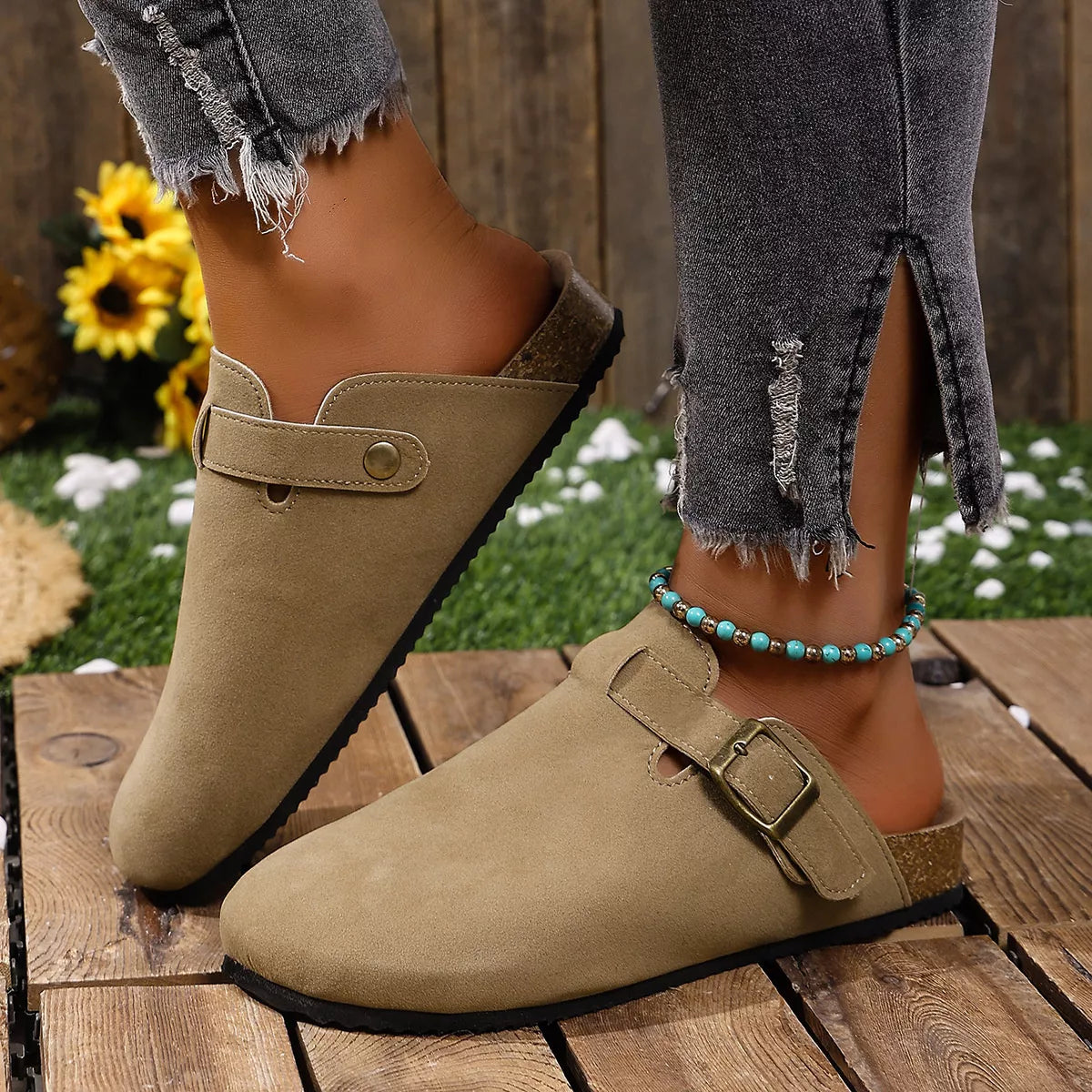 Round Toe Slip-Ons | STAHlin RADIANCE