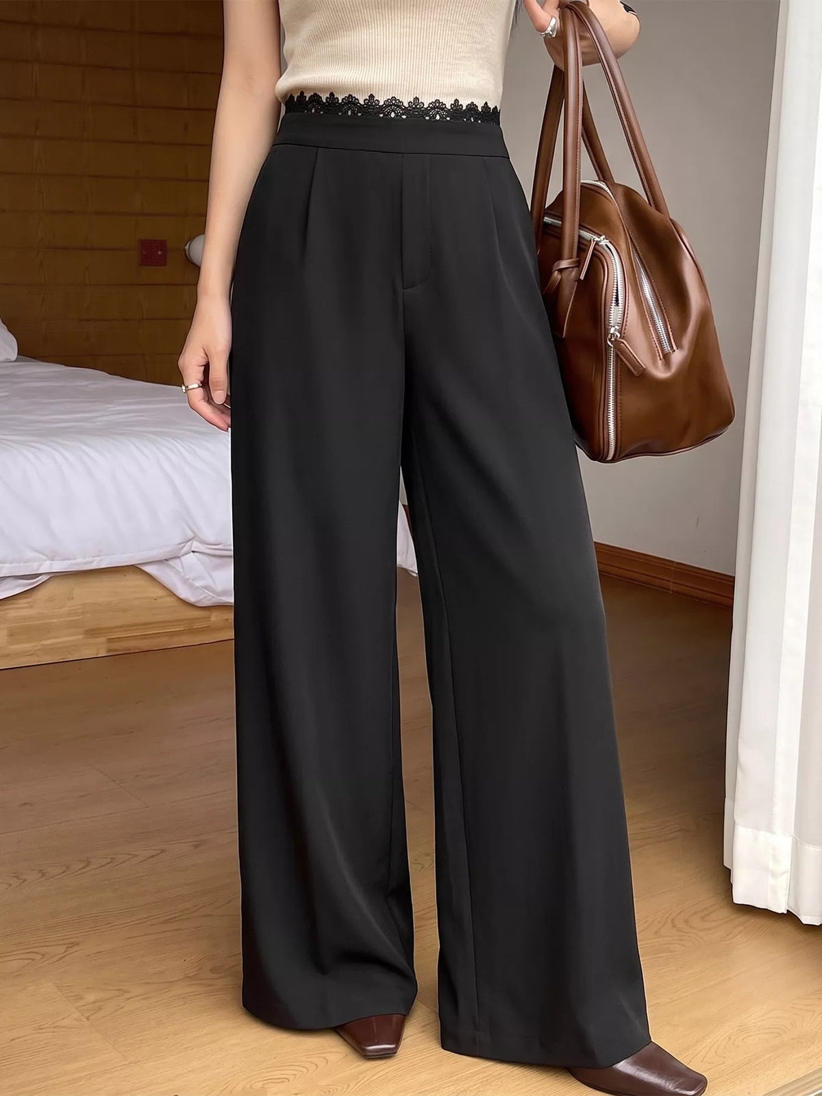 High-Waisted Wide-Leg Lace-Trimmed Pants | STAHlin RADIANCE