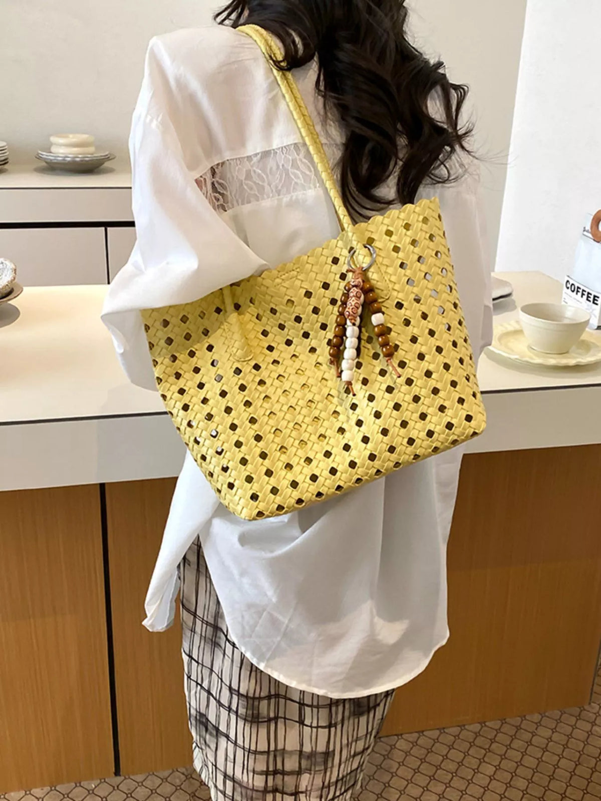 Woven Hollow-Out Shoulder Bag | STAHlin RADIANCE