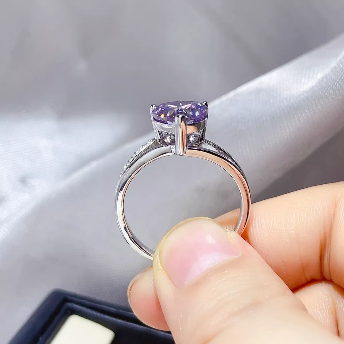 3 Carat 925 Sterling Silver Moissanite Ring | STAHlin RADIANCE
