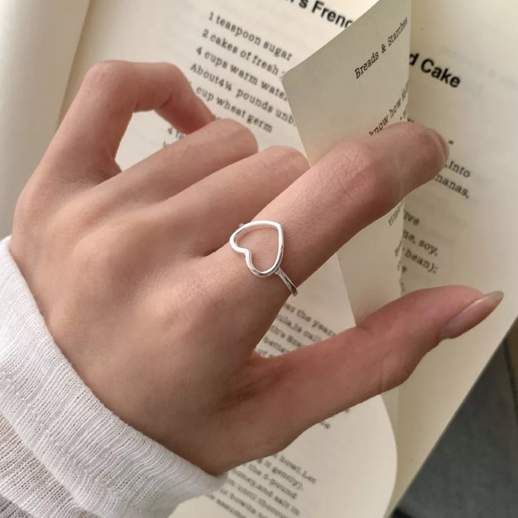 The Sterling Heart Ring | STAHlin RADIANCE
