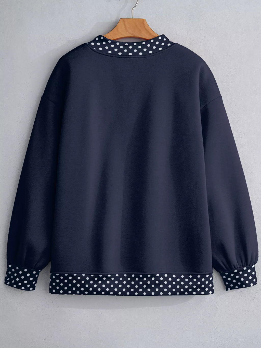 Polka Dot Trim Contrast Crew Neck Sweatshirt | STAHlin RADIANCE