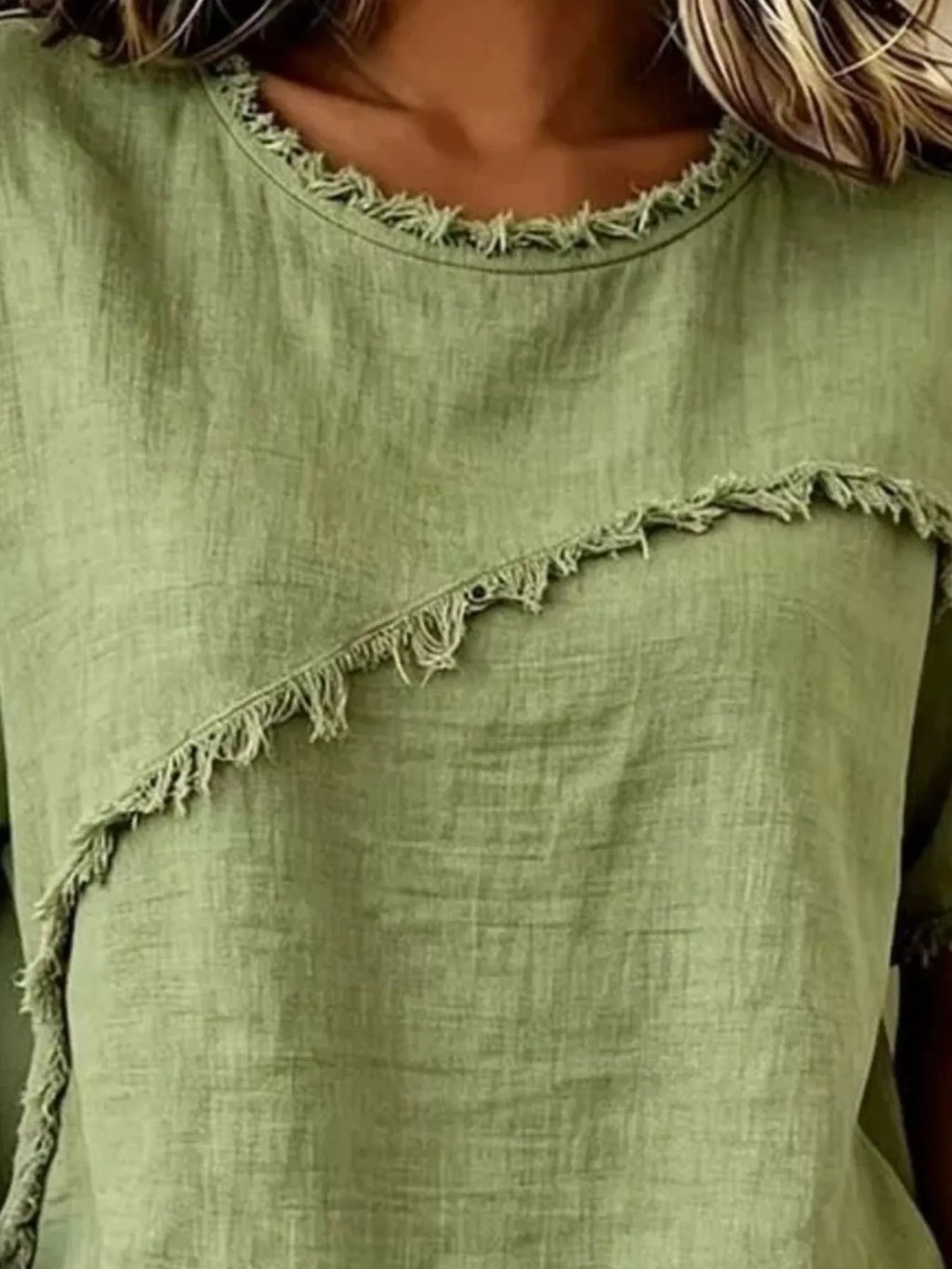 Full Size Frayed Hem Short Sleeve Top Plus Size | STAHlin RADIANCE
