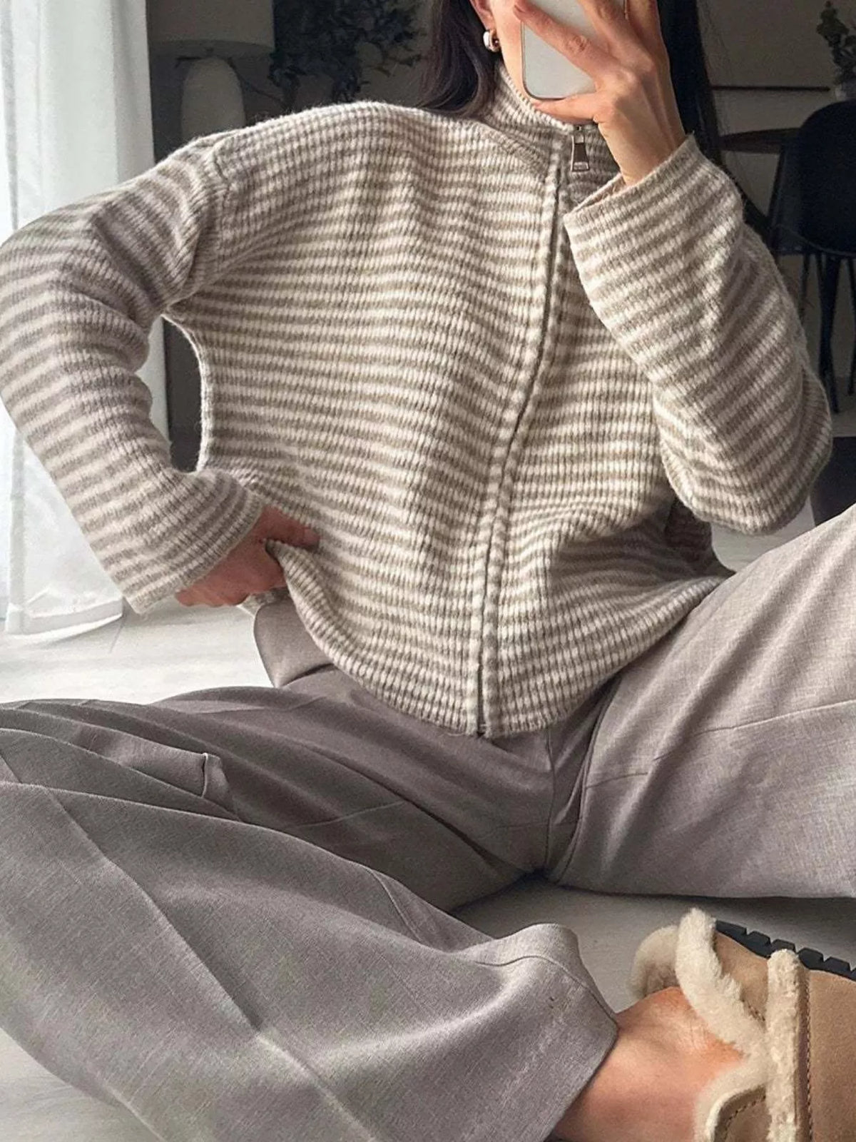 Striped Zip-Up Knit Cardigan | STAHlin RADIANCE