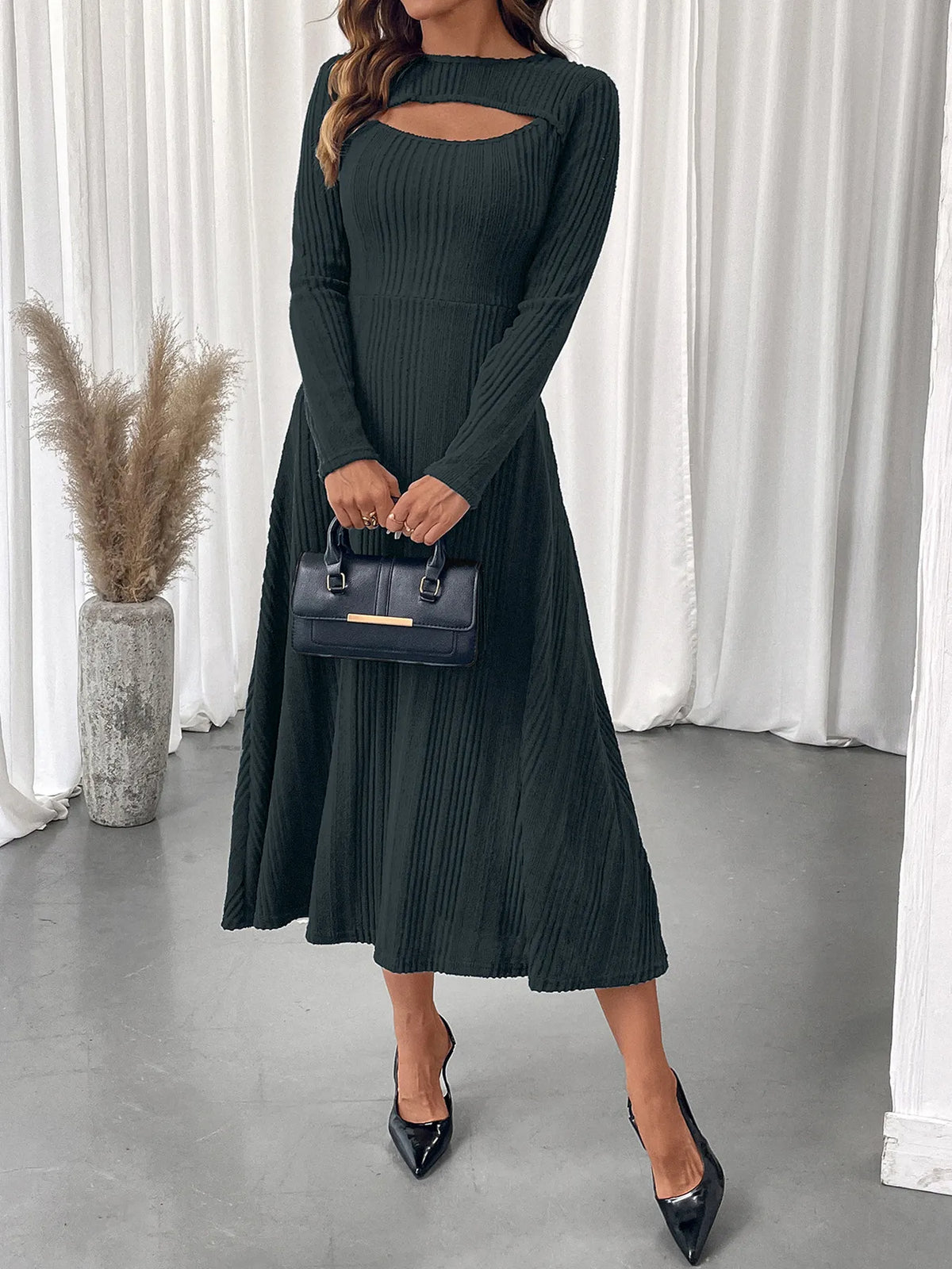 Ribbed Knit Cutout Long Sleeve Midi Dress | STAHlin RADIANCE