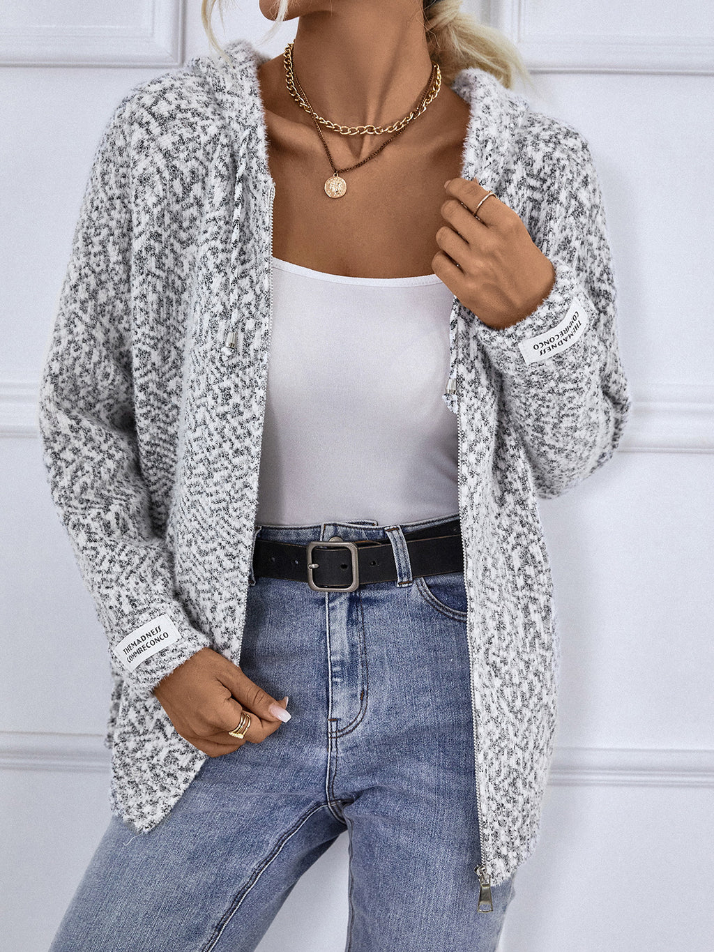 Zip-Up Hooded Sweater | STAHlin RADIANCE