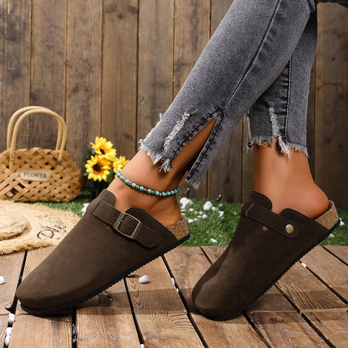 Round Toe Slip-Ons | STAHlin RADIANCE