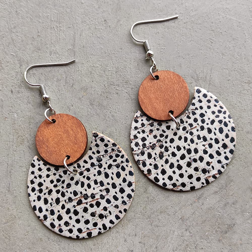 Ms.Pac-Man Shape Dangle Earrings | STAHlin RADIANCE