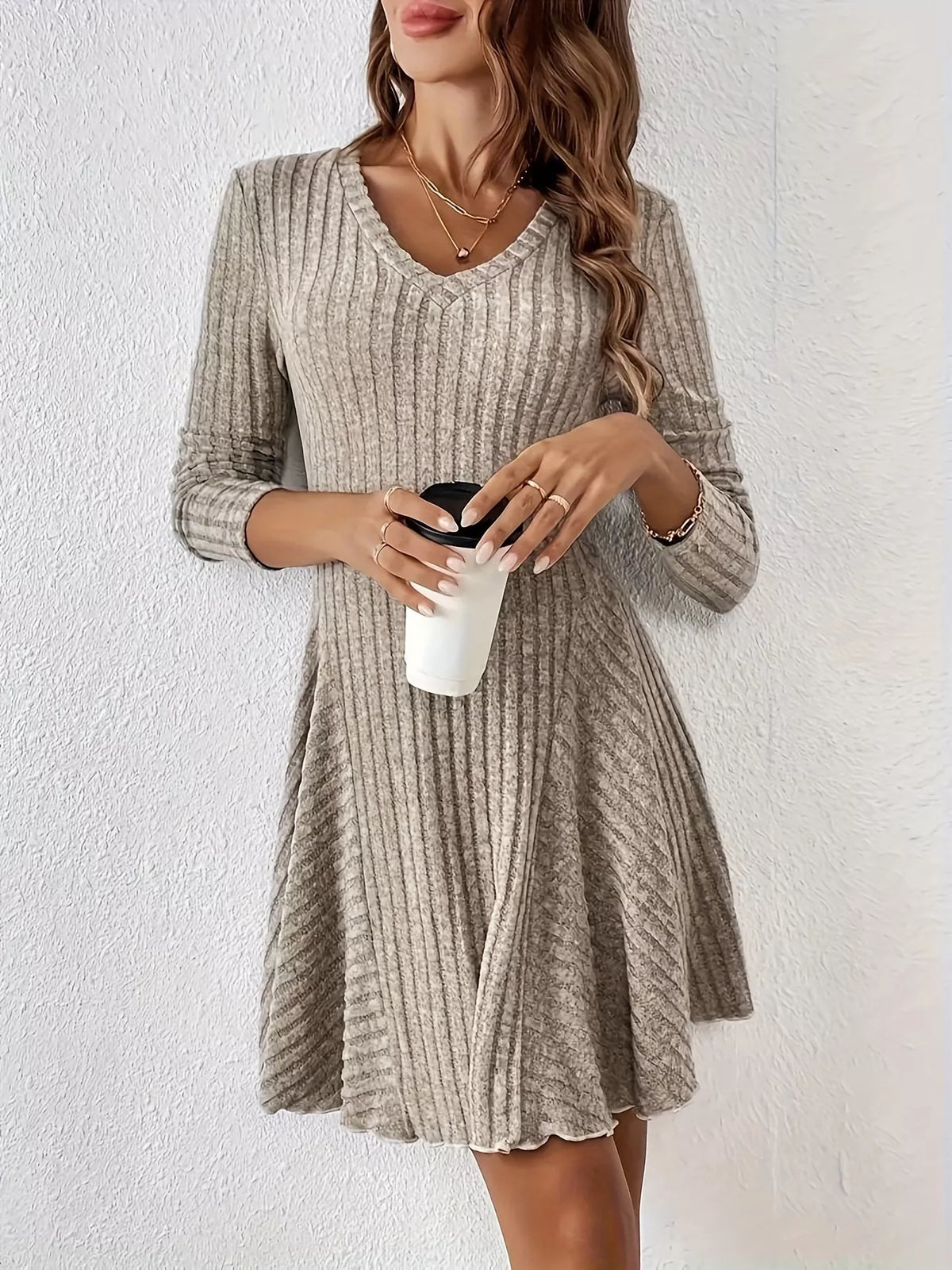 V-Neck Ribbed Knit Flared Knit Dress | STAHlin RADIANCE