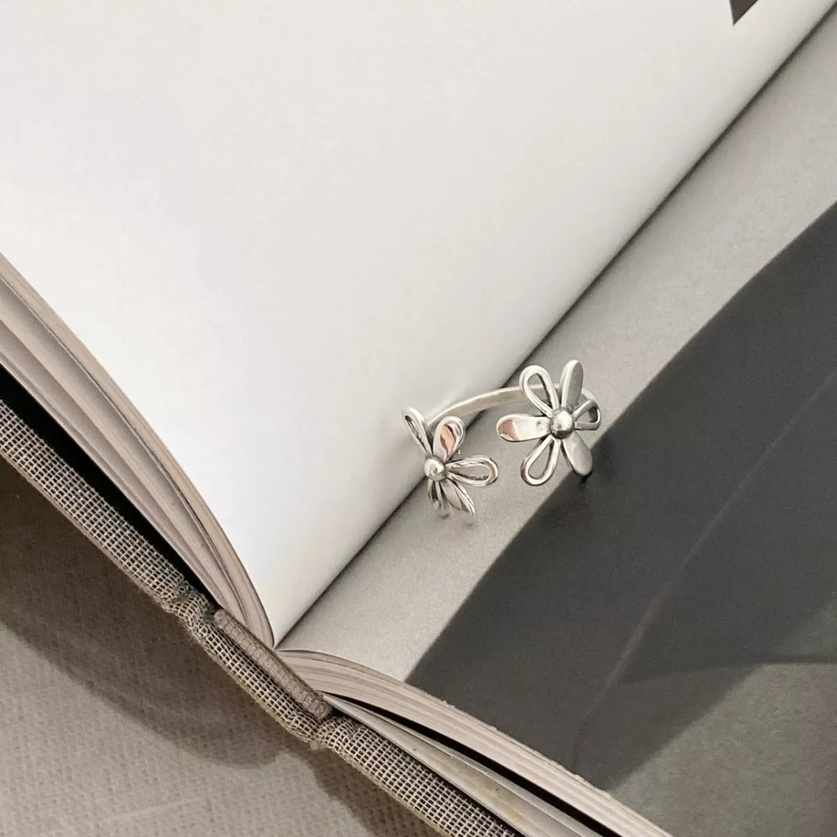 925 Sterling Silver Flower Open Ring | STAHlin RADIANCE