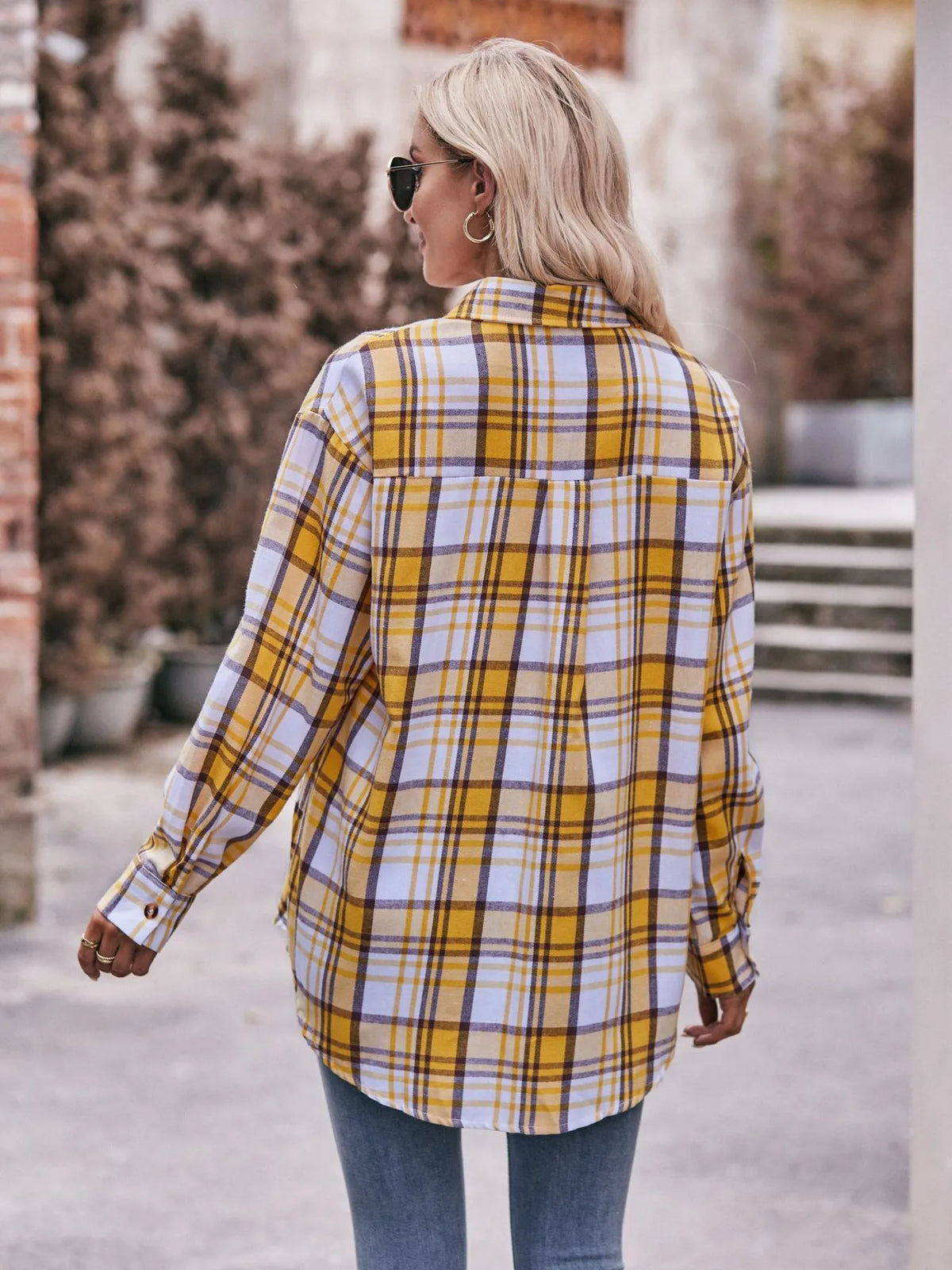 Plaid Button-Down Long Sleeve Shirt | STAHlin RADIANCE