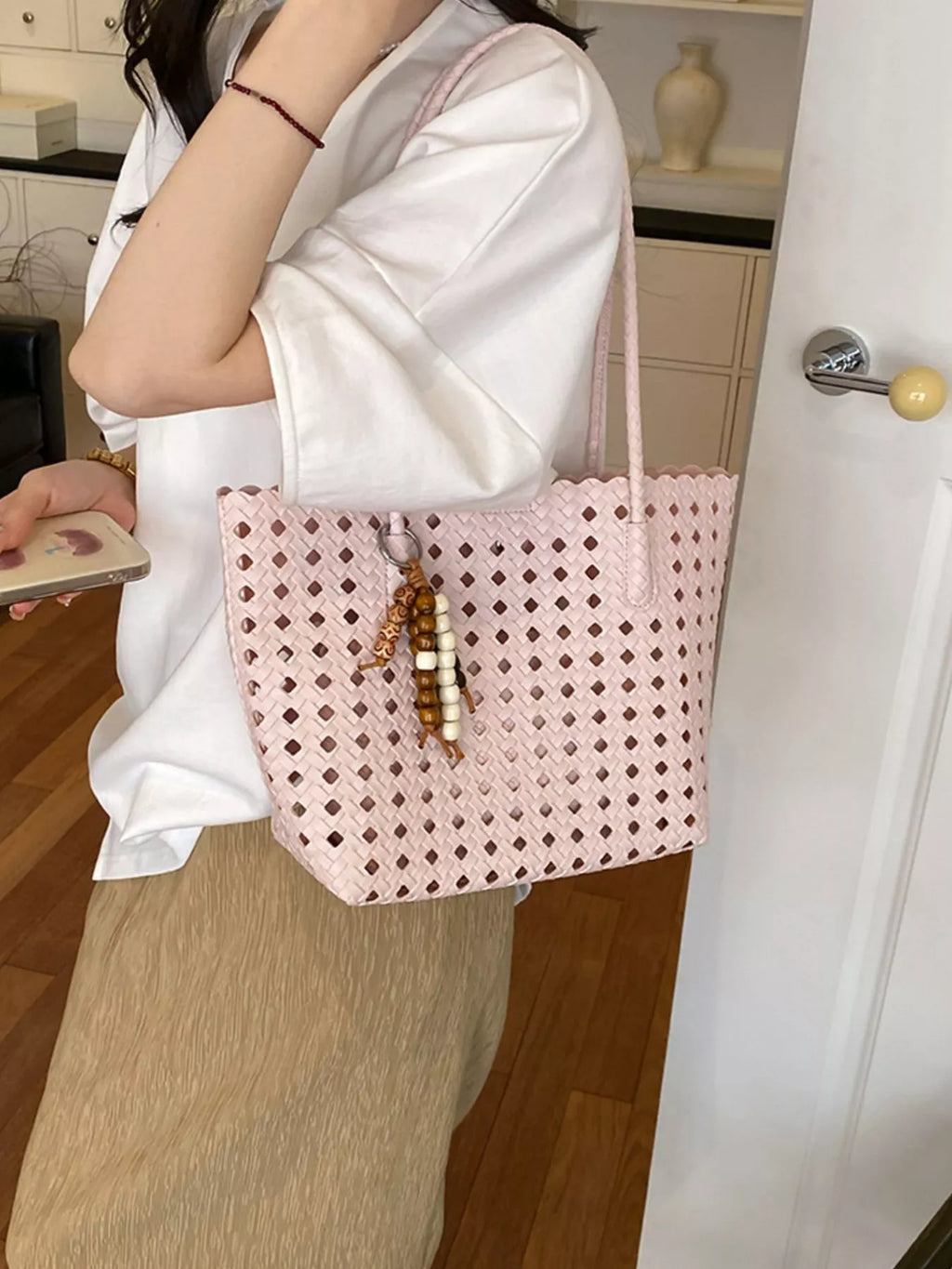 Woven Hollow-Out Shoulder Bag | STAHlin RADIANCE