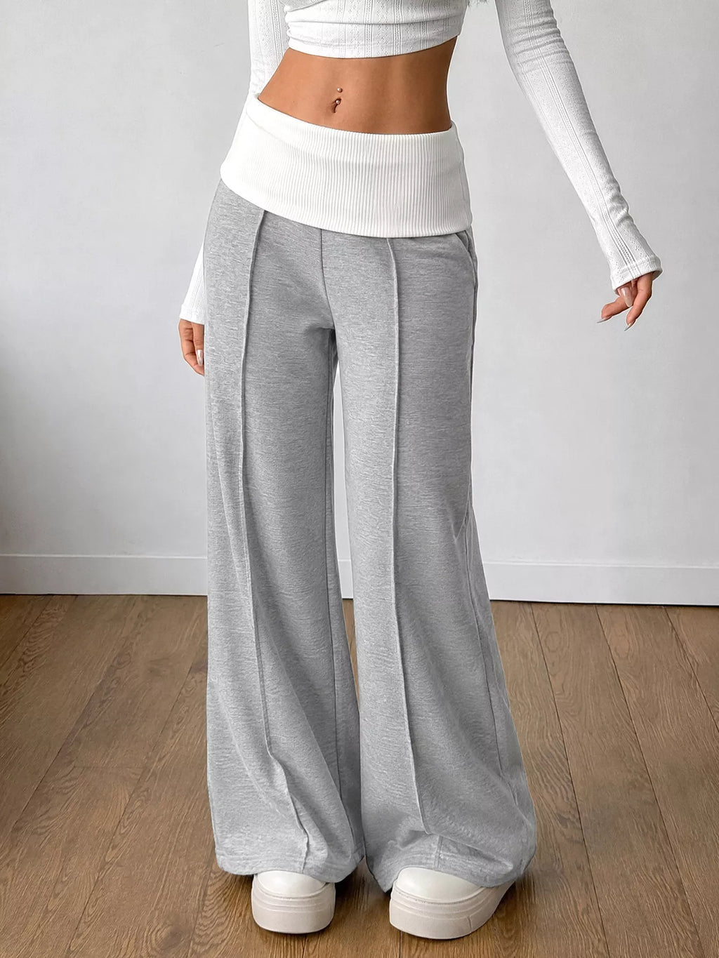High-Waisted Wide-Leg Contrast Pants | STAHlin RADIANCE
