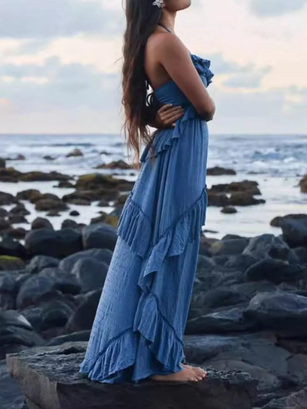 Ruffled Halter Neck Maxi Dress | STAHlin RADIANCE