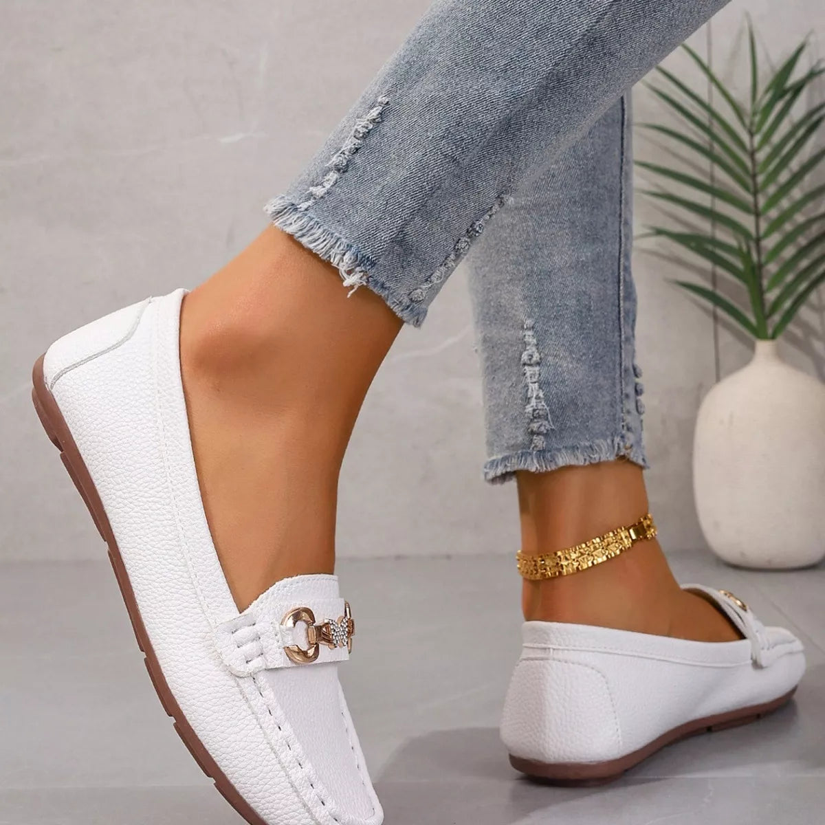 Round Toe Slip-Ons | STAHlin RADIANCE