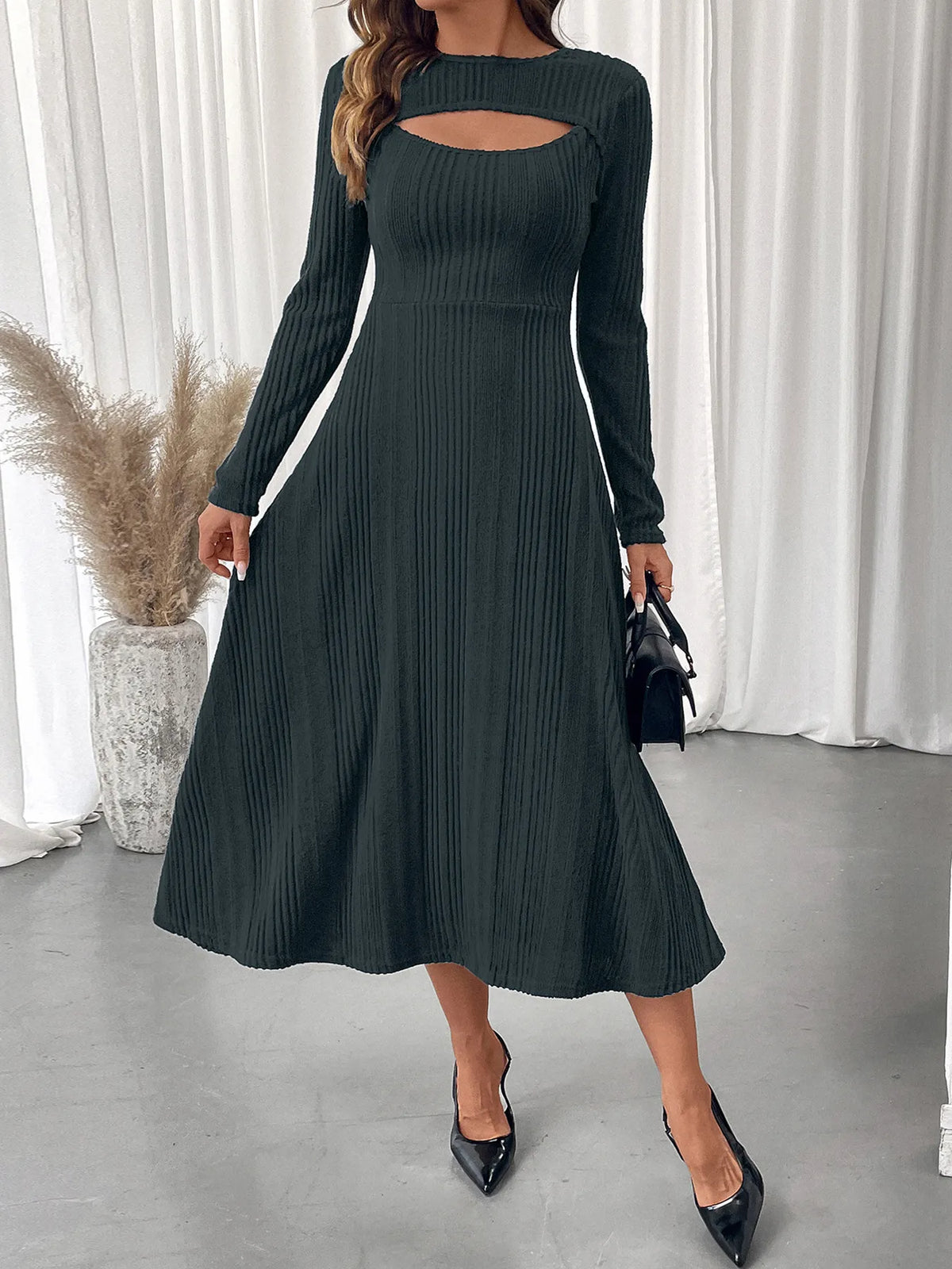 Ribbed Knit Cutout Long Sleeve Midi Dress | STAHlin RADIANCE