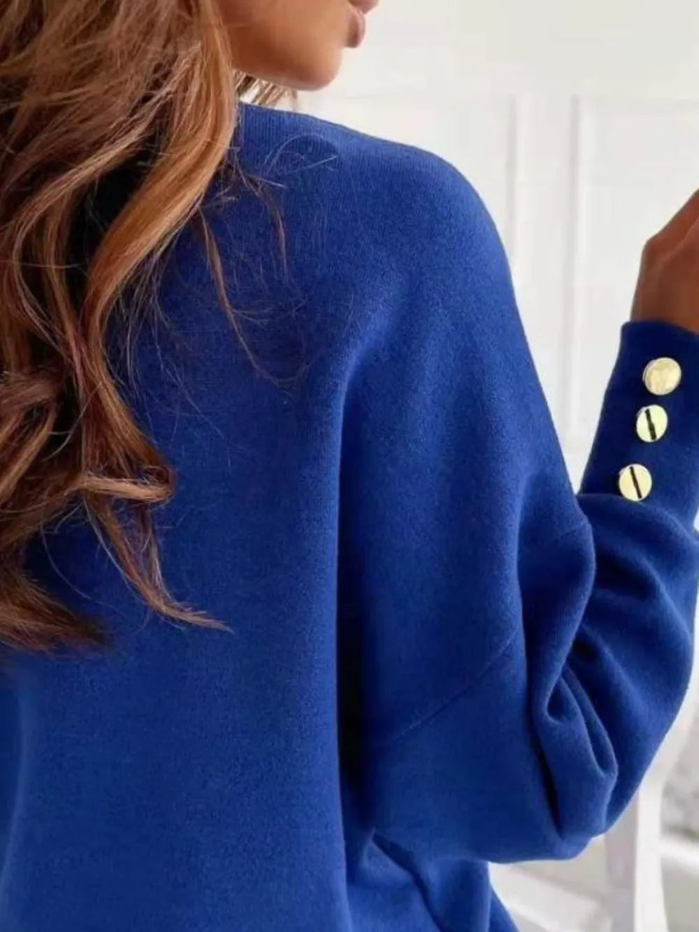 V-Neck Long Sleeve Sweatshirt | STAHlin RADIANCE