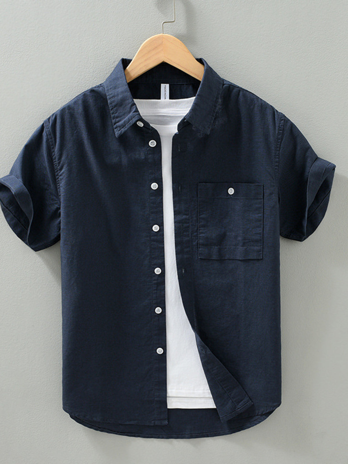 Men's Full Size Casual Short Sleeve Button-Down Shirt with Chest Pocket Plus Size | STAHlin RADIANCE