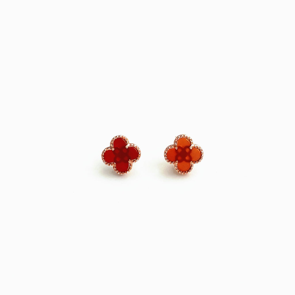 Clover Stud Earrings | STAHlin RADIANCE