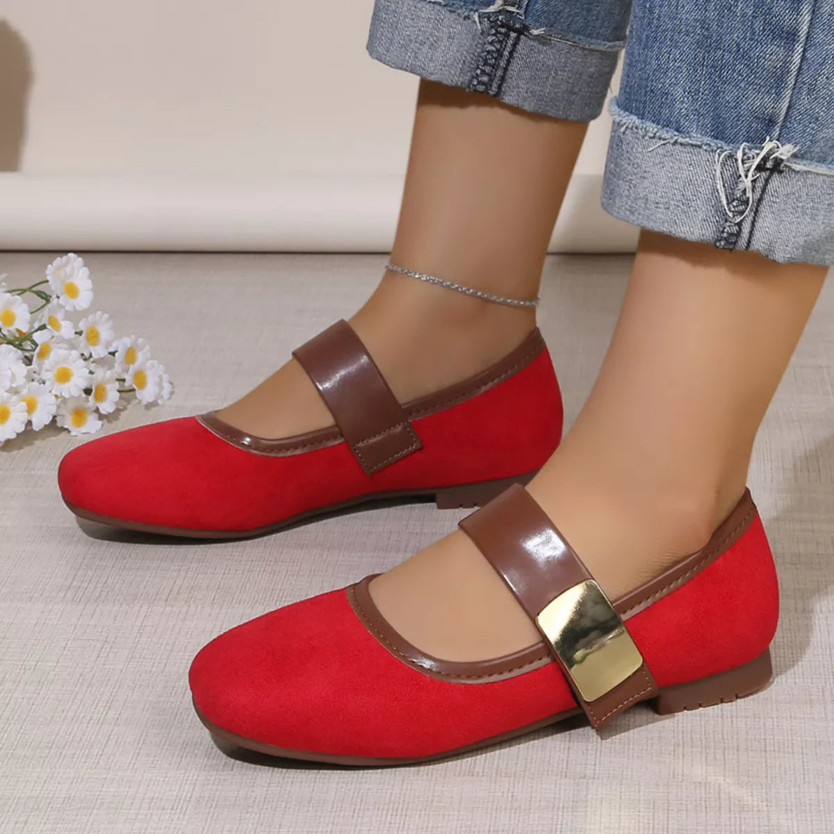 Round Toe Slip-Ons | STAHlin RADIANCE