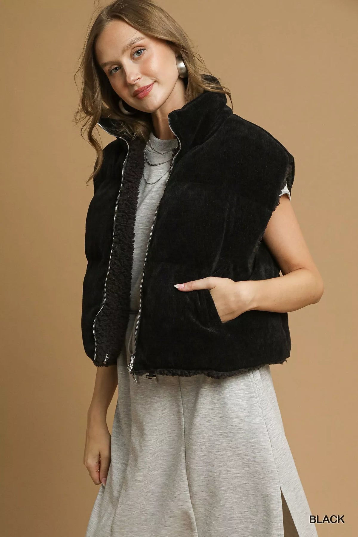 Umgee Sherpa-Lined Zip Vest with Drawstring Hem | STAHlin RADIANCE