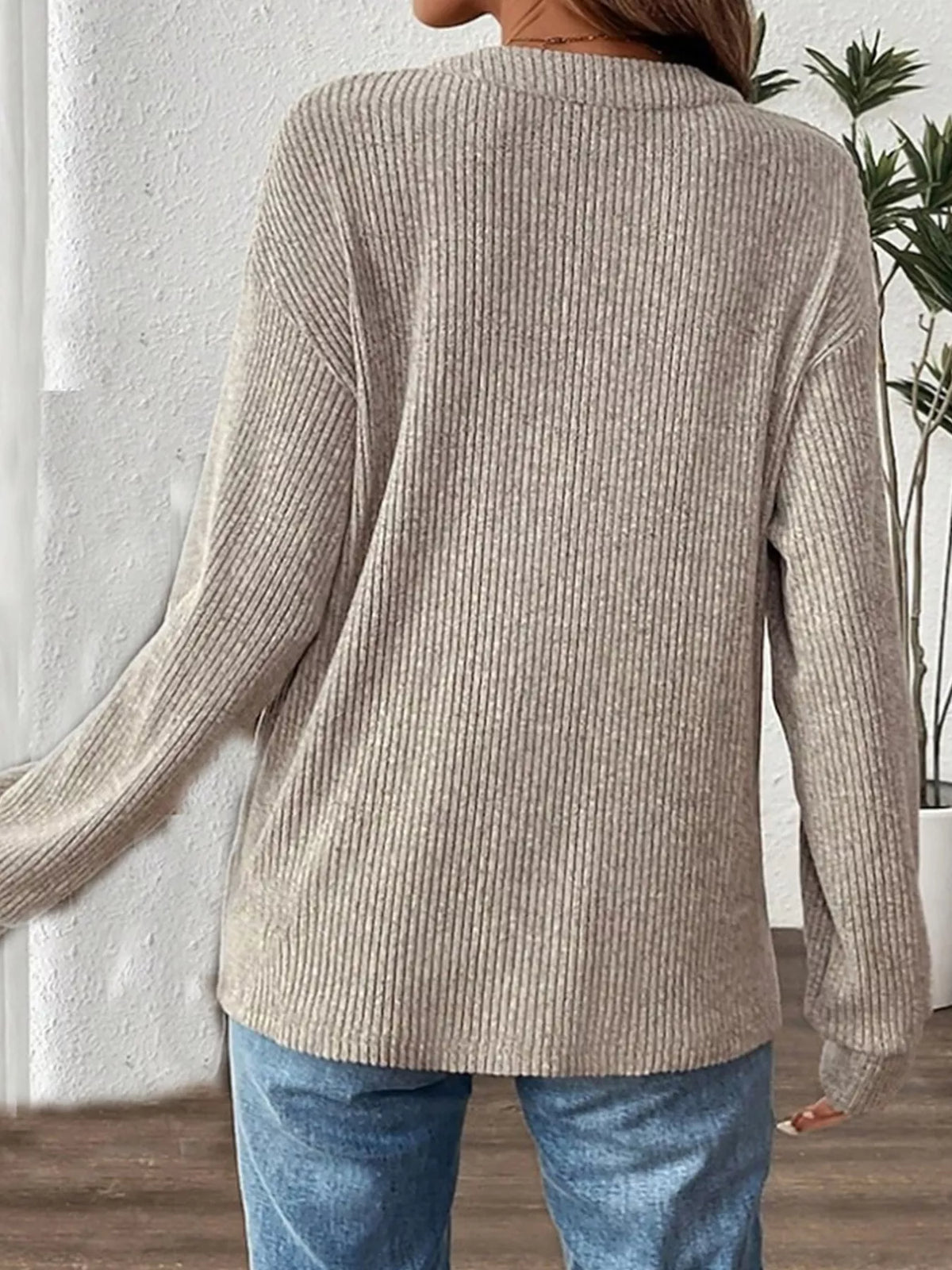 Ribbed Button Detail Long Sleeve T-Shirt | STAHlin RADIANCE