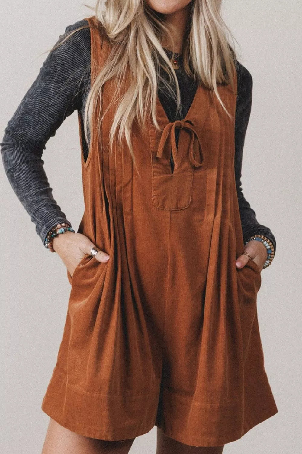 Solid Color Tie V Neck Sleeveless Corduroy Romper | STAHlin RADIANCE