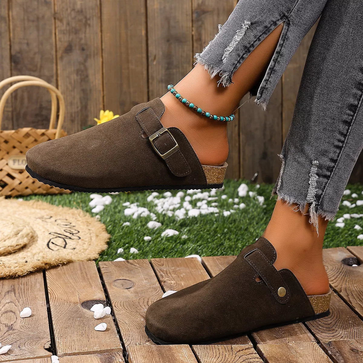 Round Toe Slip-Ons | STAHlin RADIANCE