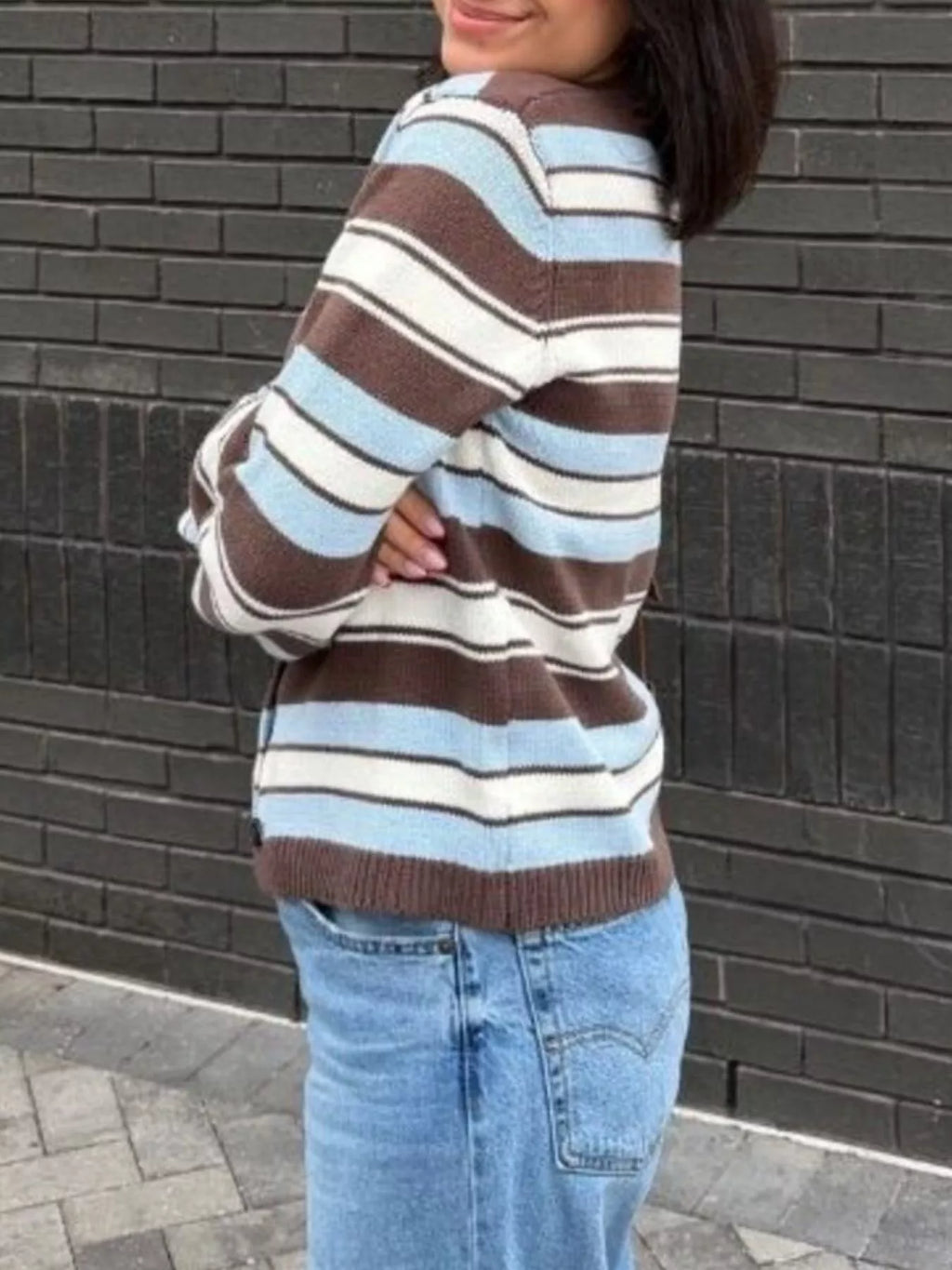 Striped V-Neck Button-Down Cardigan | STAHlin RADIANCE