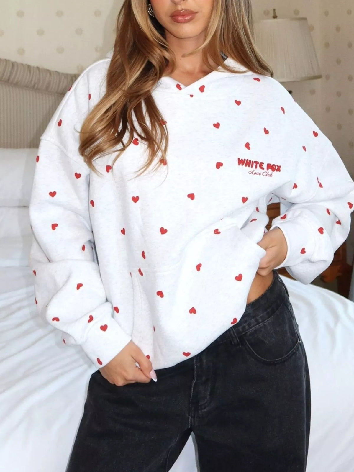 The Heart Contrast Hoodie | STAHlin RADIANCE