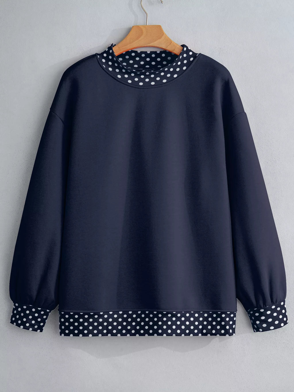 Polka Dot Trim Contrast Crew Neck Sweatshirt | STAHlin RADIANCE