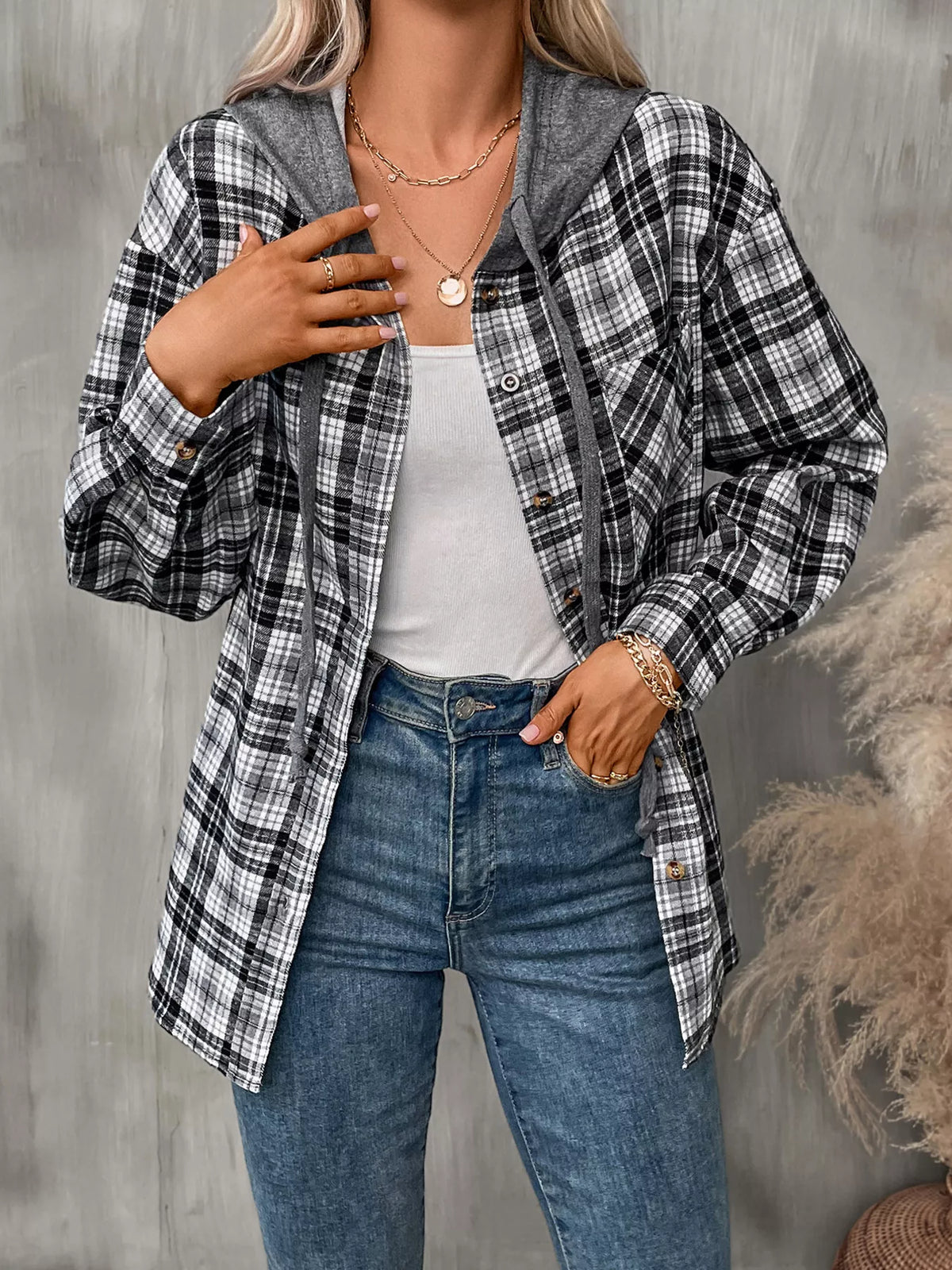 Plaid Button-Up Hooded Shirt with Chest Pocket | STAHlin RADIANCE