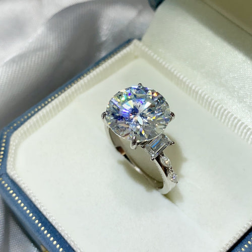 8 Carat Moissanite 925 Sterling Silver Ring | STAHlin RADIANCE