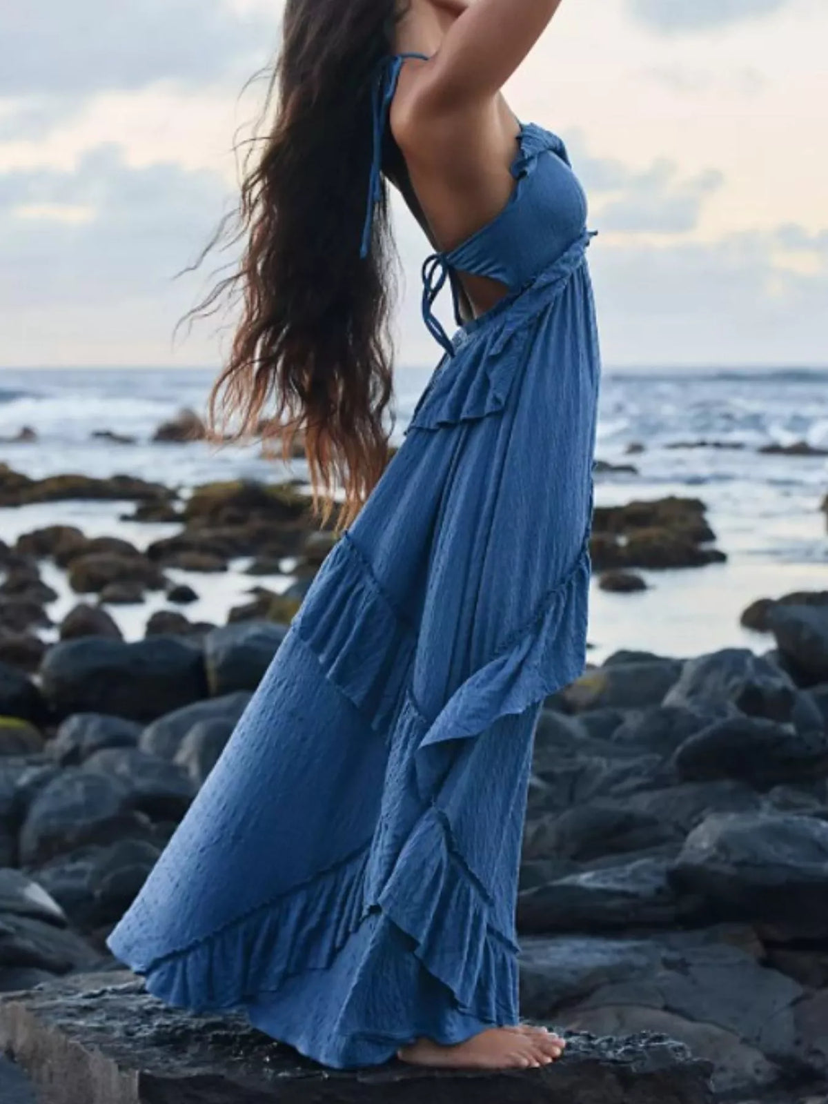 Ruffled Halter Neck Maxi Dress | STAHlin RADIANCE