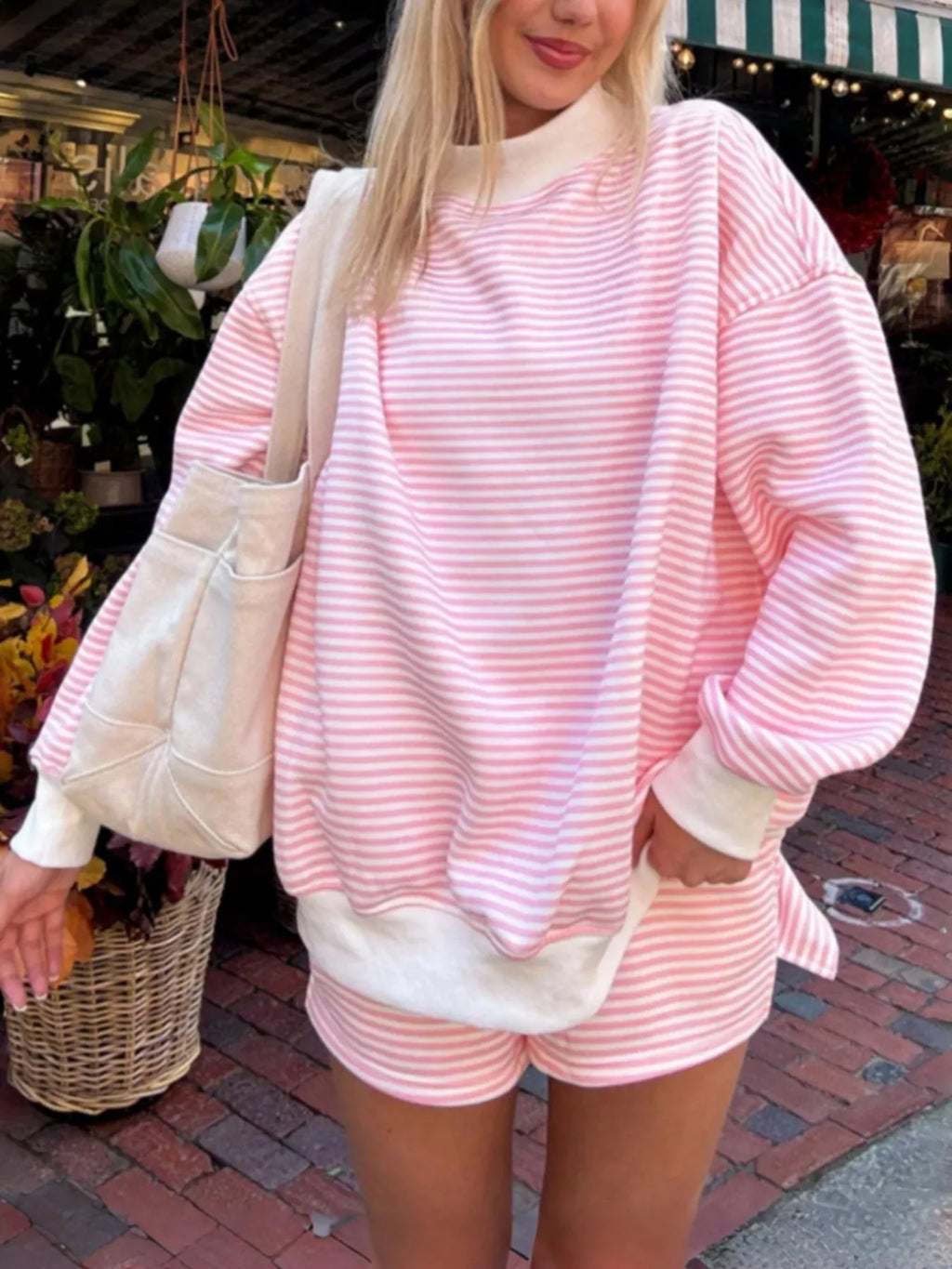 Striped Oversized Sweatshirt and Shorts Set | STAHlin RADIANCE