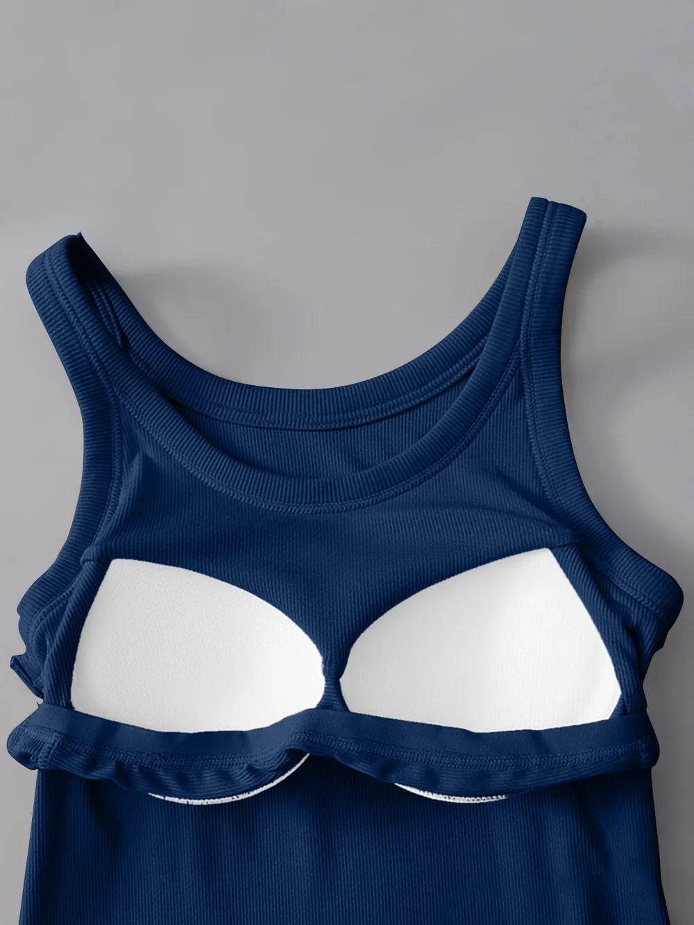 Round Neck Tank with Bra | STAHlin RADIANCE
