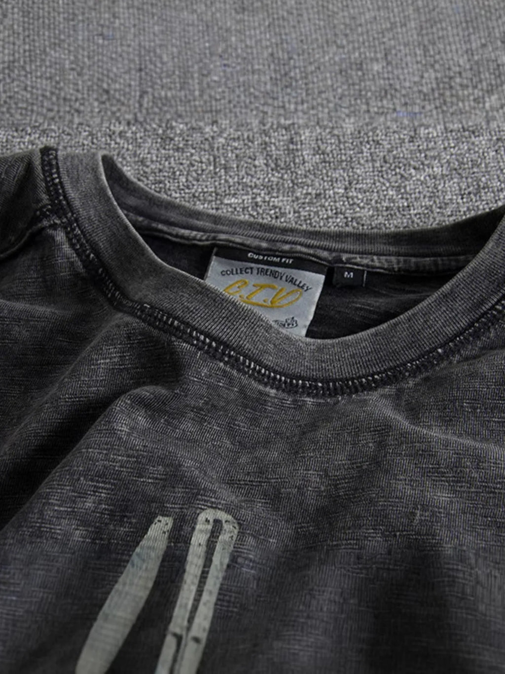 Men's Letter Round Neck Short Sleeve T-Shirt | STAHlin RADIANCE