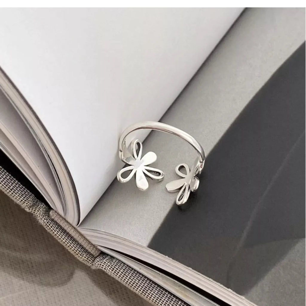 925 Sterling Silver Flower Open Ring | STAHlin RADIANCE
