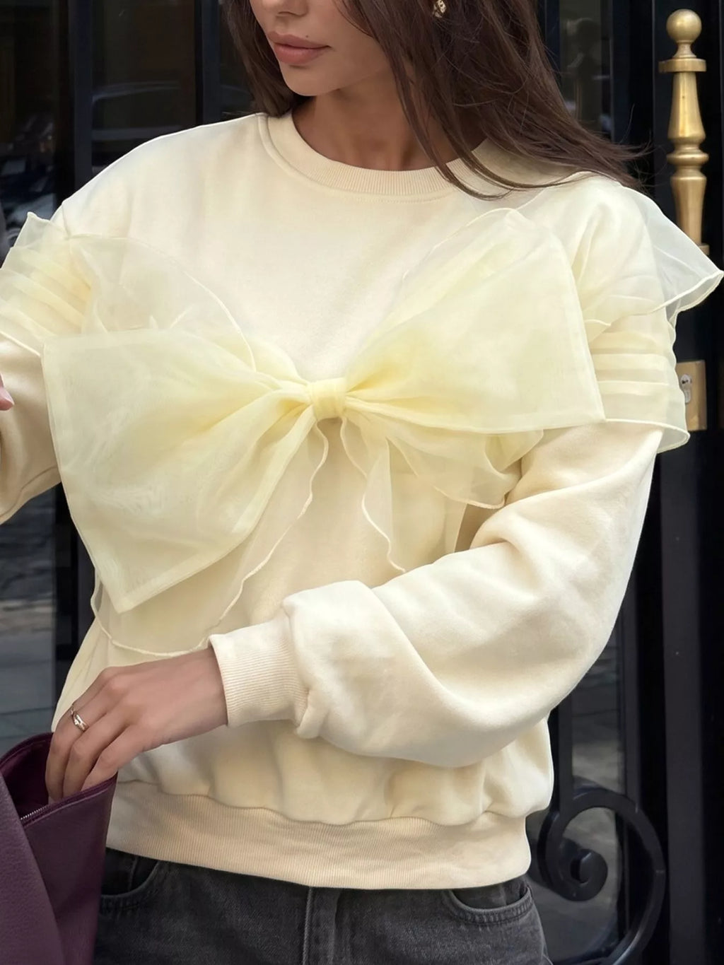 Bow Round Neck Long Sleeve Sweatshirt | STAHlin RADIANCE