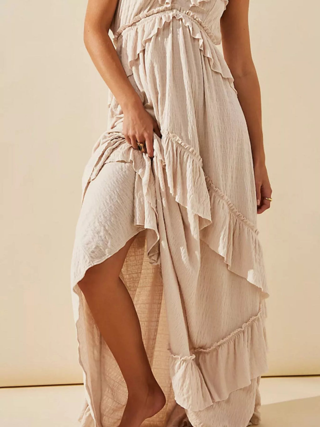 Ruffled Halter Neck Maxi Dress | STAHlin RADIANCE