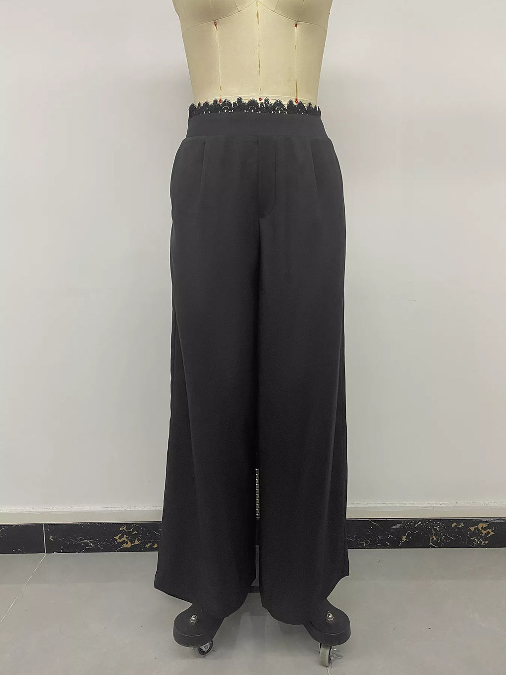 High-Waisted Wide-Leg Lace-Trimmed Pants | STAHlin RADIANCE