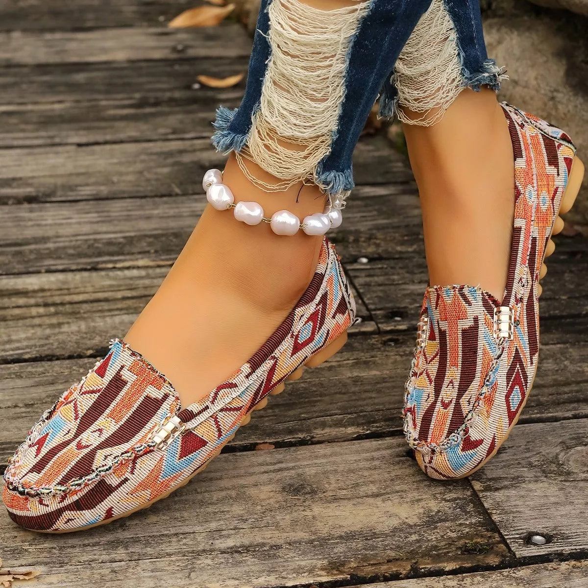 Round Toe Slip-Ons | STAHlin RADIANCE
