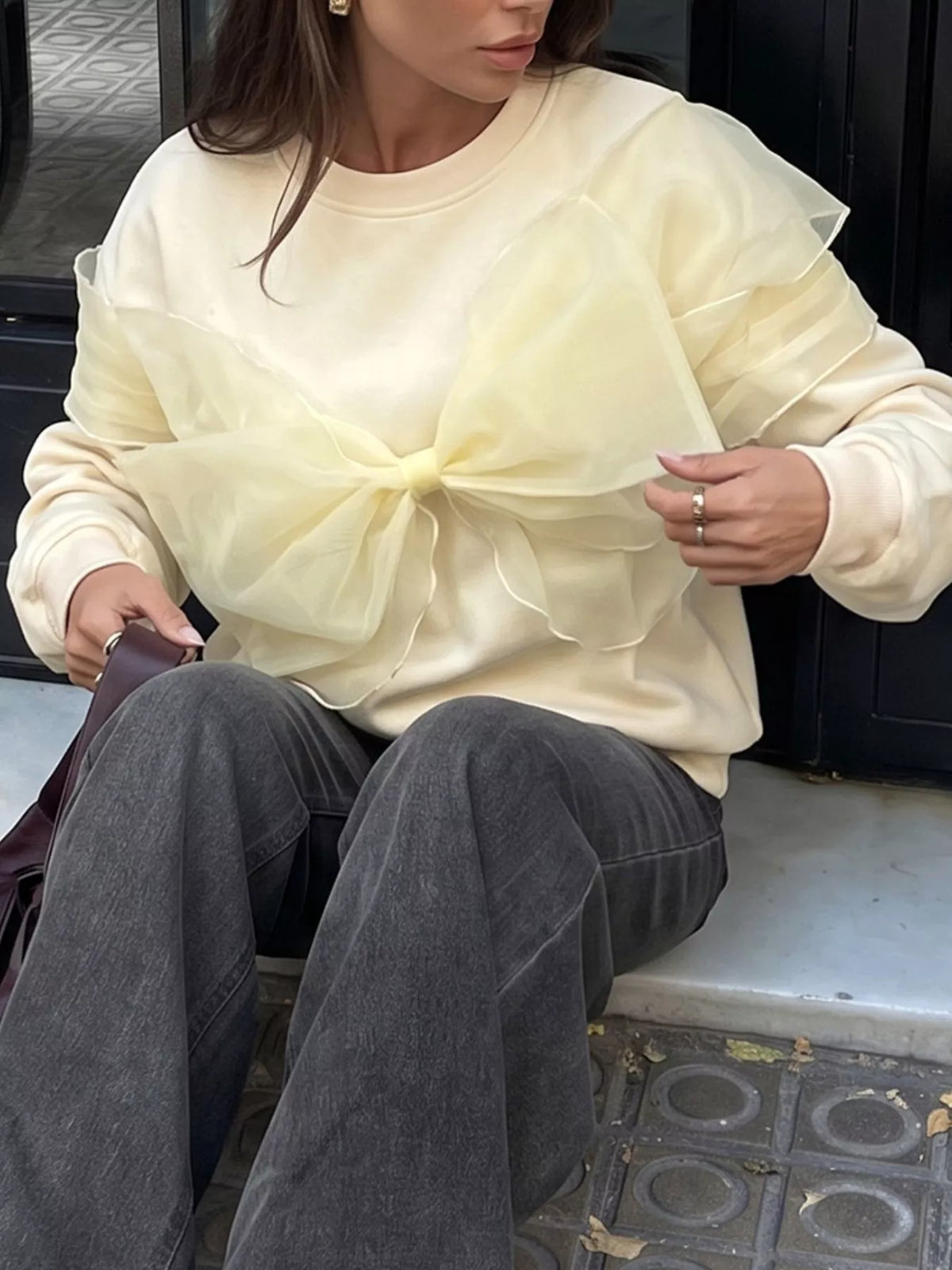 Bow Round Neck Long Sleeve Sweatshirt | STAHlin RADIANCE