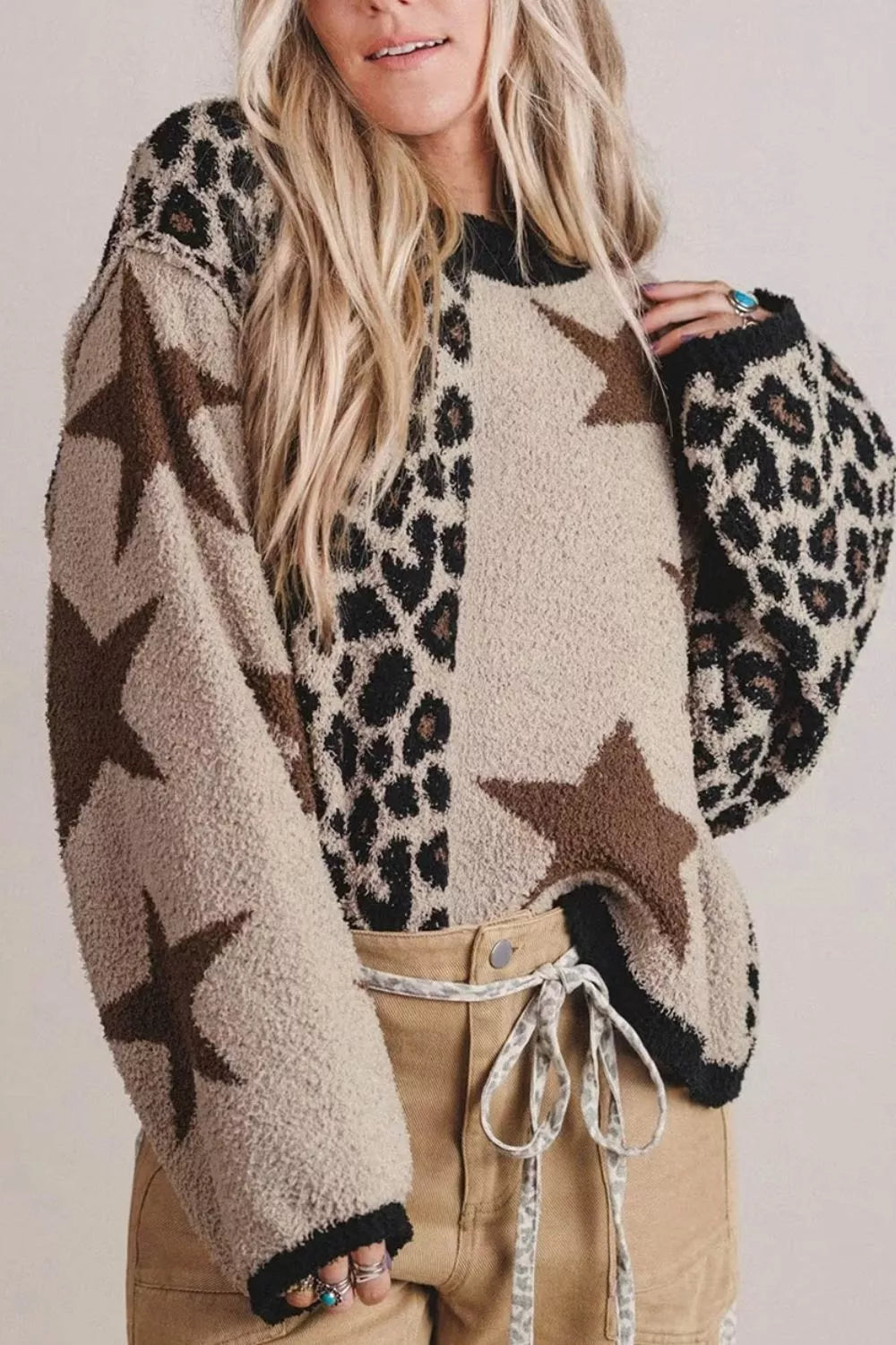 Leopard Star Pattern Round Neck Long Sleeve Shift Sweater | STAHlin RADIANCE