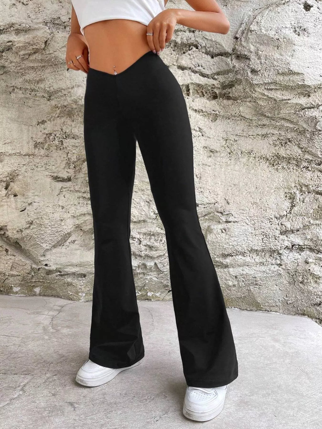 High-Waisted V-Cut Flare Leg Pants | STAHlin RADIANCE