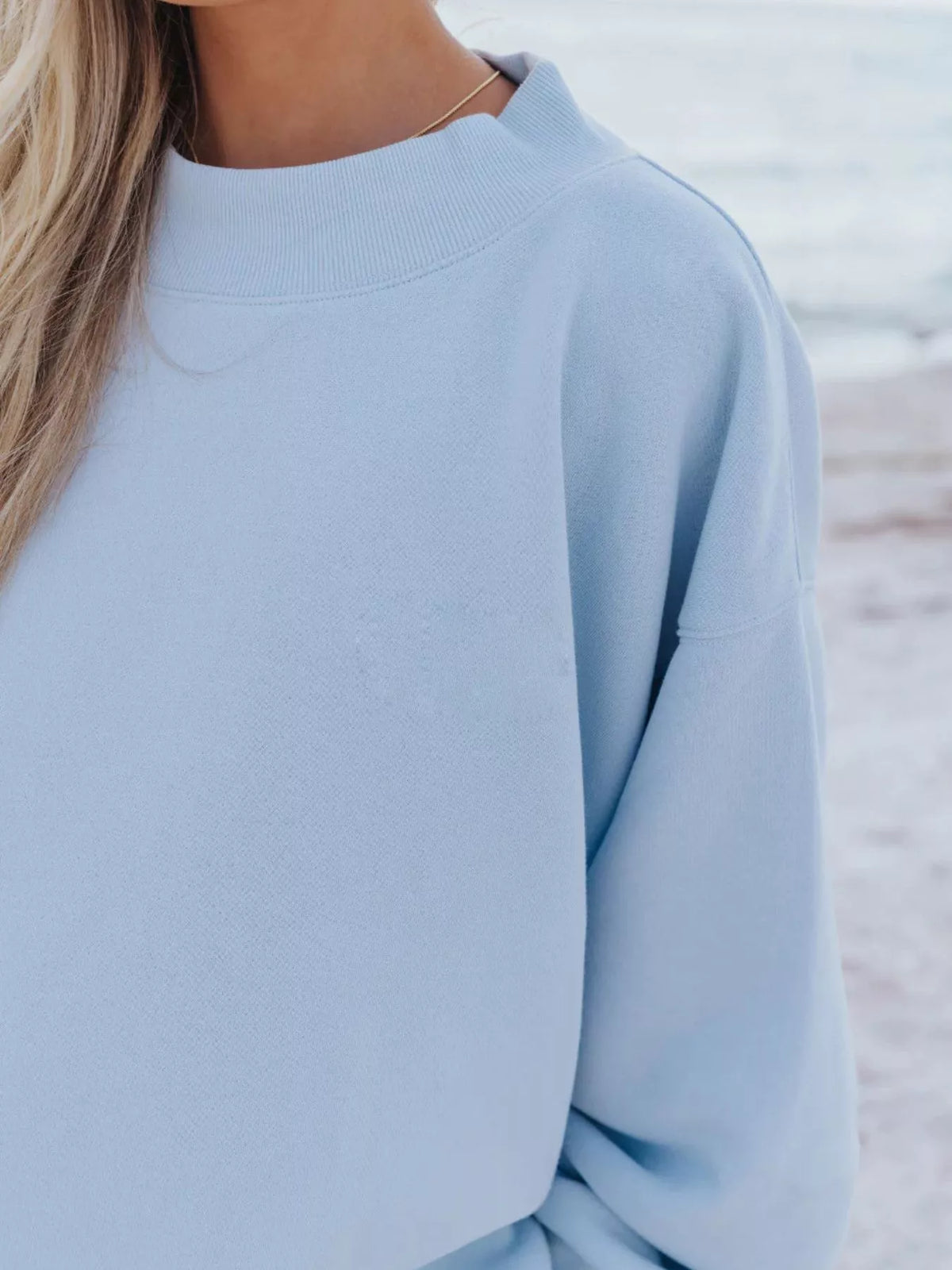 Relaxed Fit Round Neck Sweatshirt and Shorts Set | STAHlin RADIANCE
