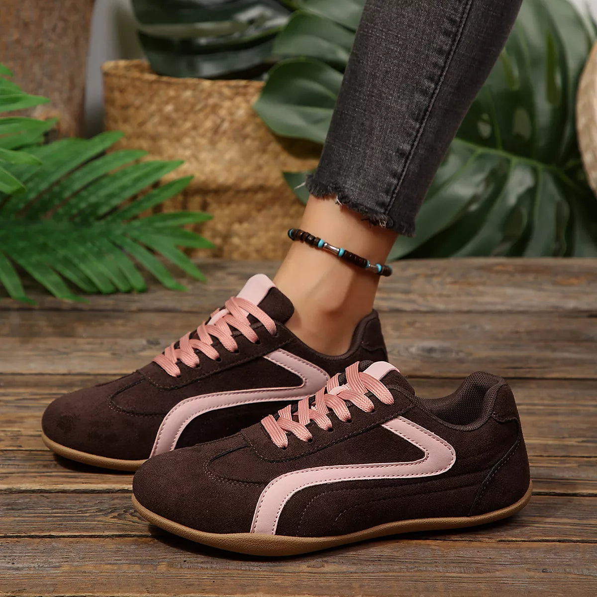 Round Toe Lace Up Sneakers | STAHlin RADIANCE