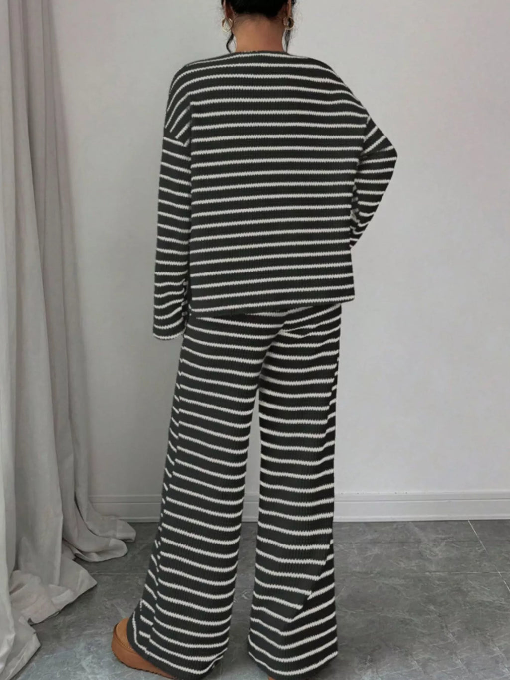 Striped Relaxed Fit Top and Pants Set | STAHlin RADIANCE
